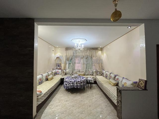 شقة للبيع 3 غرف السعادة