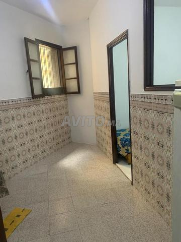 Studio meublé à louer à Msala pour hommes - 2