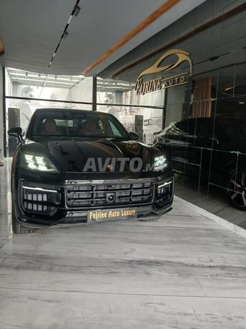 Porsche Cayenne S back Tt options E Hybride 2026
