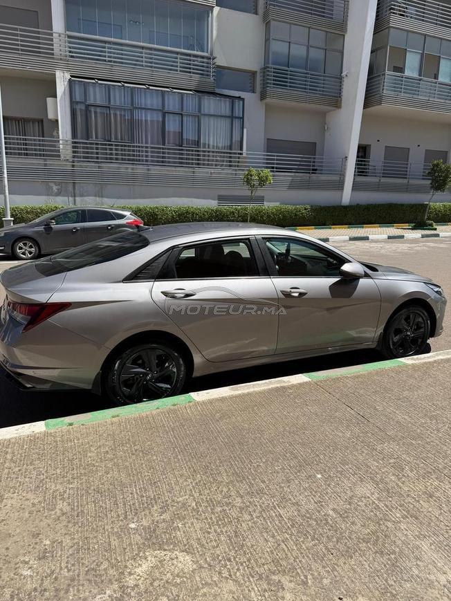 Hyundai Elantra hybride 