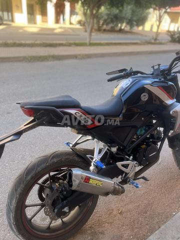 Moto - 2