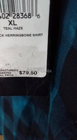 قميص Guess أصلي جديد مقاس XL - 2