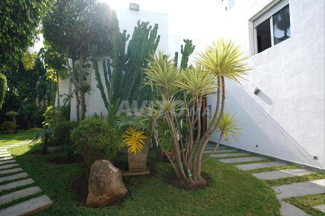Villa à louer 🏡 Piscine privée et jardin 🌳 - 2