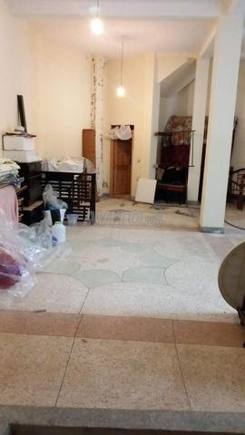 Garage titré à vendre dans la nouvelle ville d'Asilah