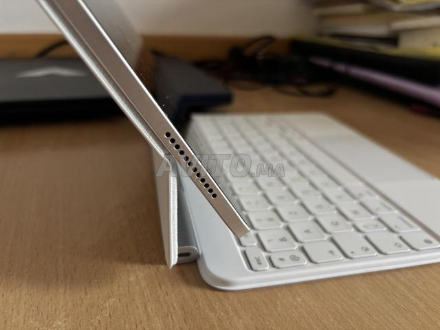 Clavier Apple Azerty Blanc pour iPad Air 11” neuf - 2