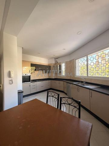 AIN DIAB – VILLA RÉNOVÉE AVEC PISCINE À LOUER - 2