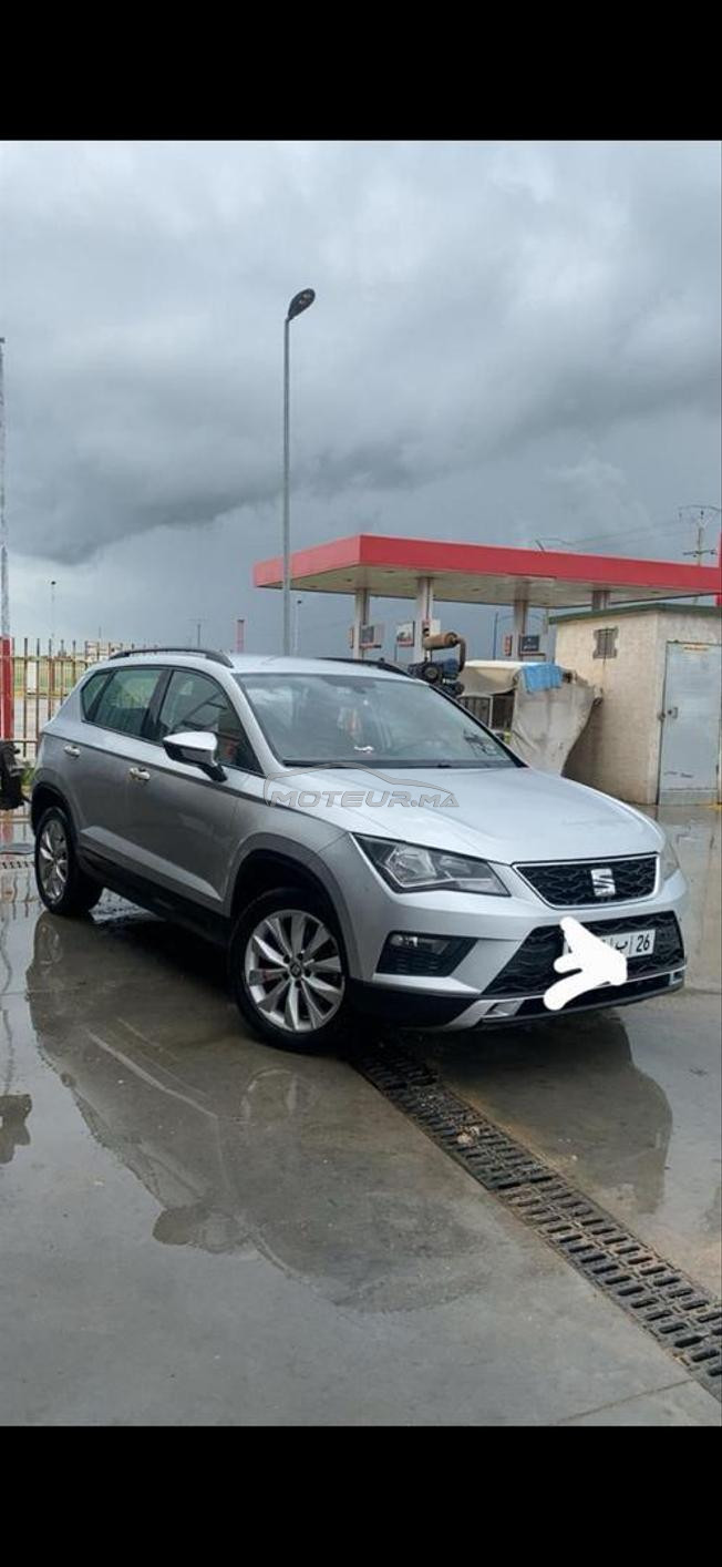 seat ateca modèle 2019 automatique toute option 