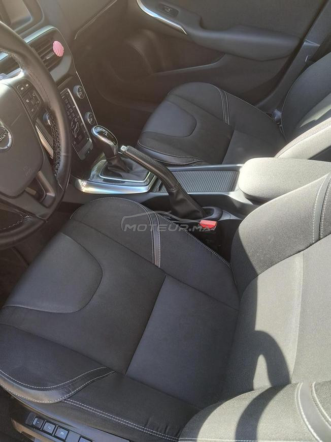 VOLVO V40 D2 2L 