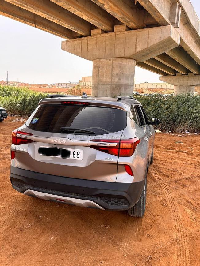 Kia Seltos Diesel Manuelle 2024 à Laâyoune