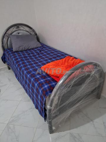 Lit, matelas et draps - 2