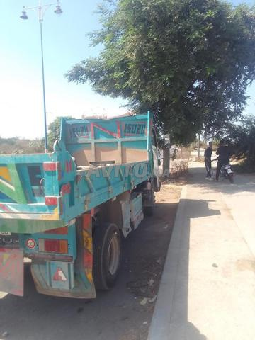 Camion Isuzu - 2