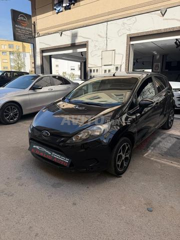 Ford Fiesta Essence Manuelle 2012 à Tanger