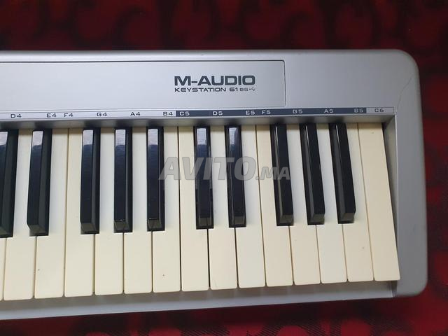 Clavier M-audio 61 touches, très léger et facile à transporter - 2