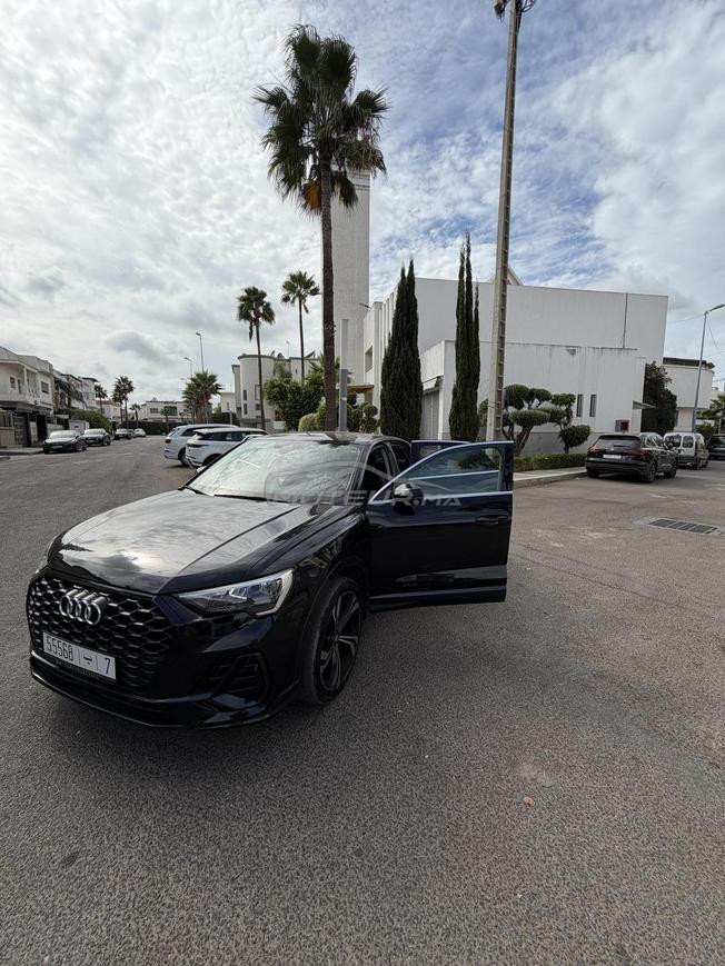 Audi Q3 sport back