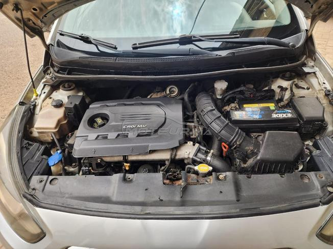 Hyundai accent 2012