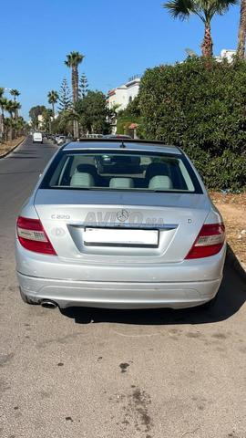 Mercedes-Benz 220 Diesel Automatique 2010 - 2