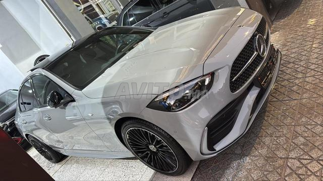 Mercedes-Benz 300 Hybride Automatique 2025 à Fès