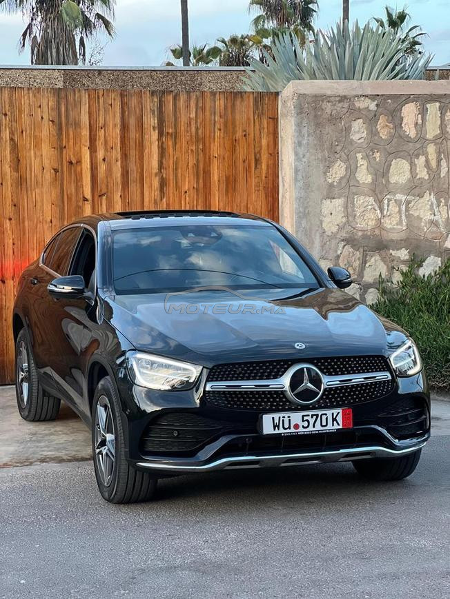 je met voiture Mercides GLC très bon état 