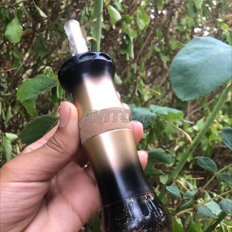 Chicha électrique d'occasion à vendre, marque de luxe CROWN BAR