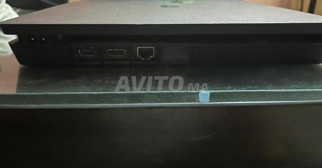 PS4 Slim disponible à Marrakech - 2