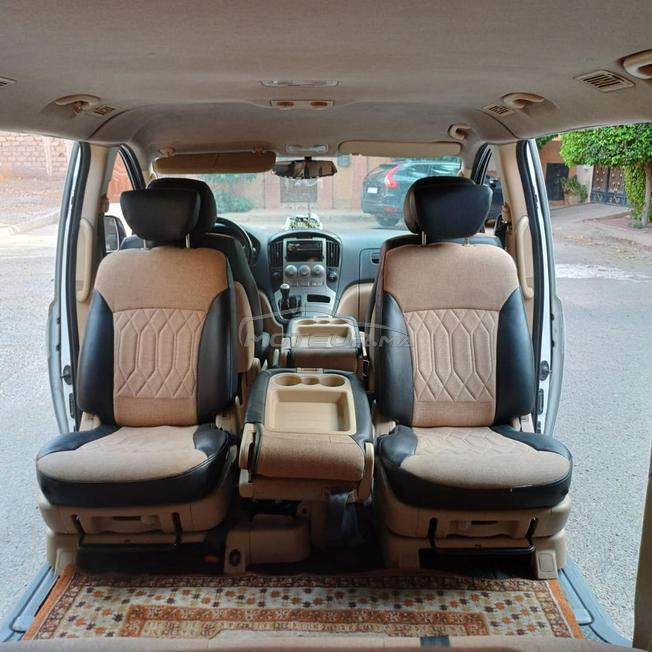 Hyundai H1 