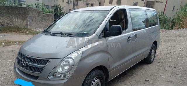 HYUNDAI H1 À VENDRE BON ÉTAT KILOMÉTRAGE 33.000