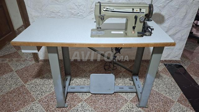 🧵 À VENDRE – MACHINE À BRODER SINGER 🇯🇵 - 2