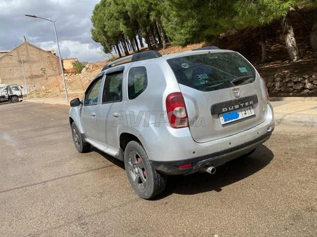 Dacia Duster Diesel Manuelle 2011 à Fès - 2