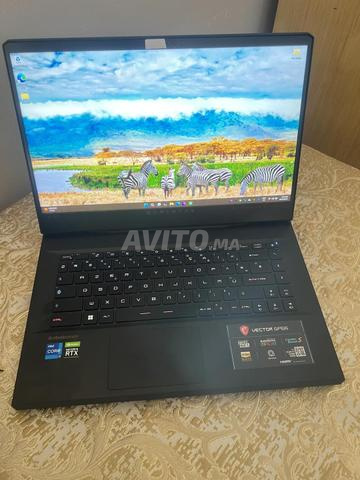 MSI Vector i7 2.7 الجيل 12 32 1T Nvidia 8 15'6