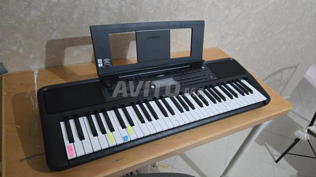 Synthé Clavier arangeur YAMAHA PSR E383 - 2