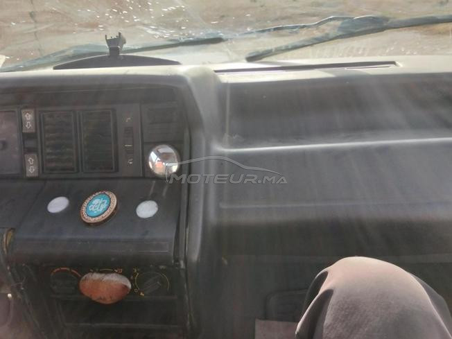 سيارة من نوع رنو 21 طويلة 