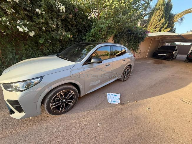 voiture état neuve très bien entretenu 