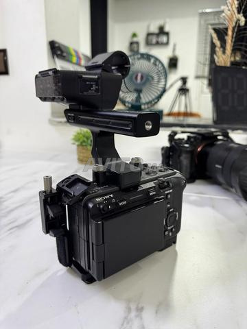 Sony FX3 comme neuve avec cage, XLR et micro - 2