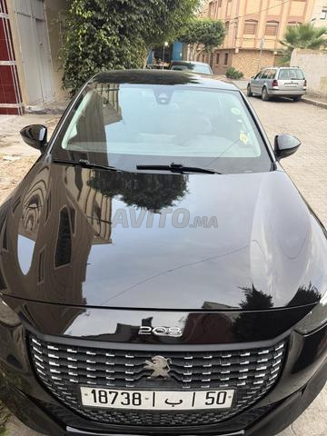 Peugeot 208 Diesel Manuelle 2020 à Nador