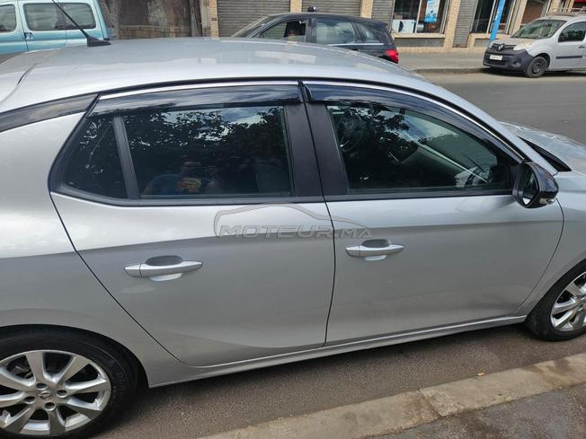 opel corsa tres bonne etat