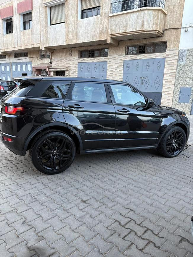 Range rover évoque