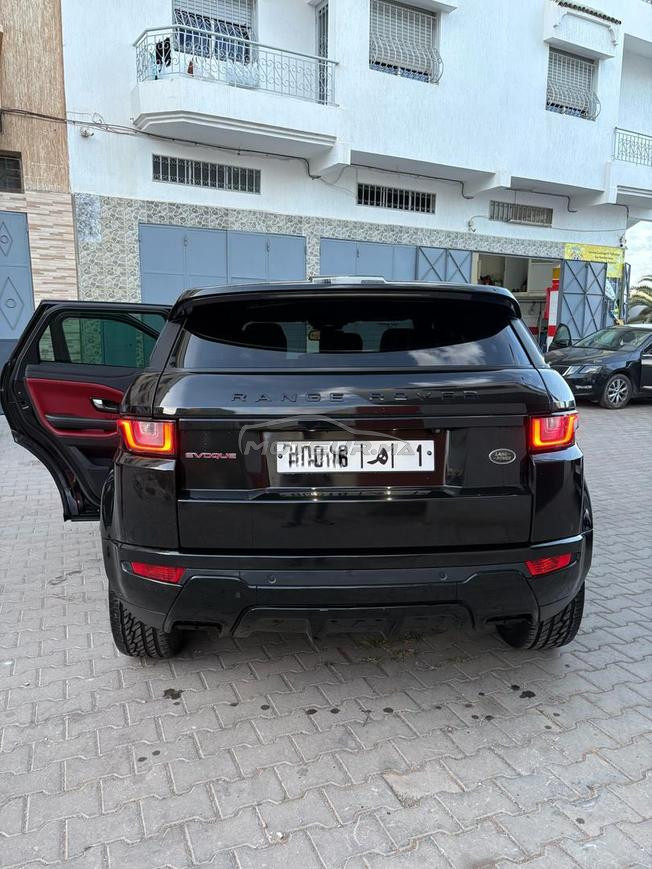 Range rover évoque