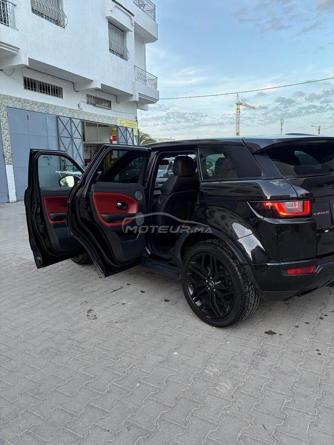 Range rover évoque
