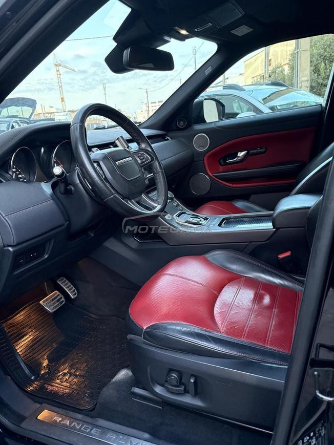 Range rover évoque