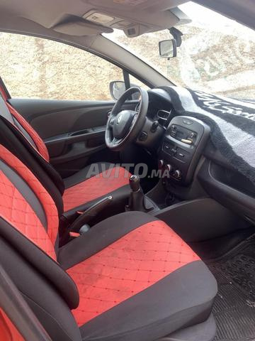 A vendre Renault clio 4 jamais accidentée