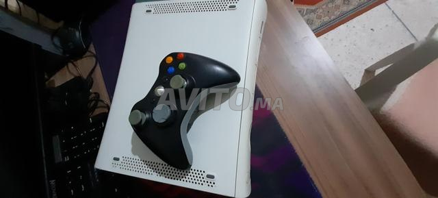 Microsoft Xbox 360 flashée plus de 15 jeux - 2