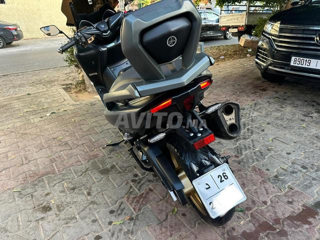 Tmax 560 Tech Max 2022 et Maroc - 2