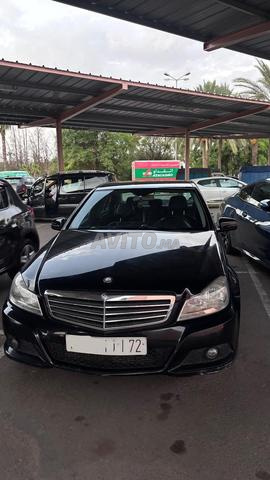 مرسيدس W204 بنزين C180