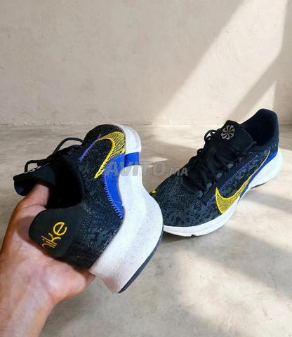 Nike original très propre pointure 40 - 2