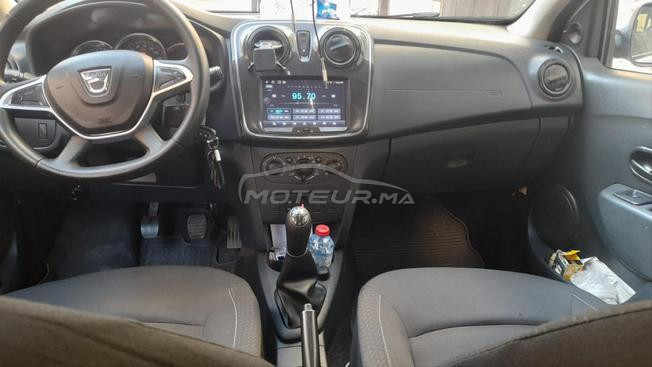 dacia logane.  2020