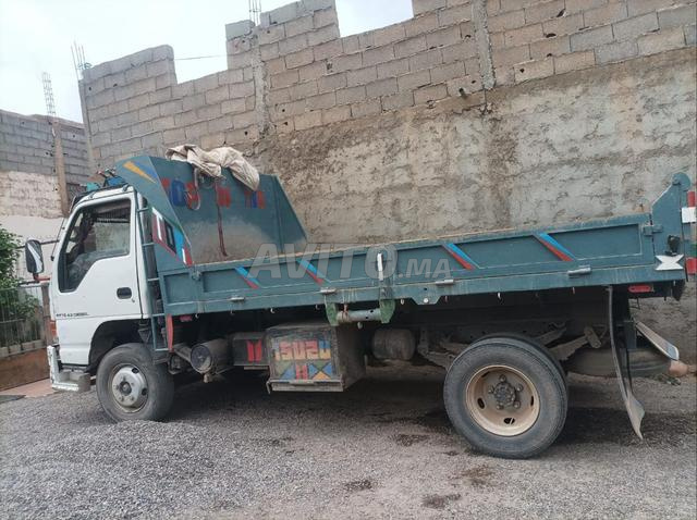 Camion Isuzu - 2