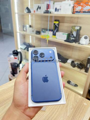 iPhone 17 Pro 256 Go 100% état batterie - 2