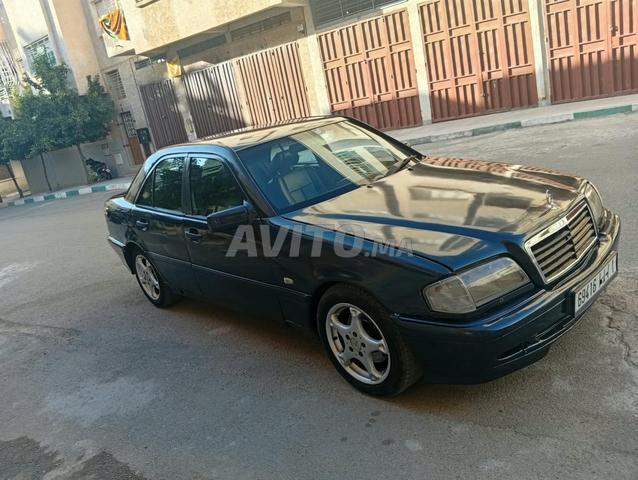 Mercedes Classe C toutes options automatique - 2