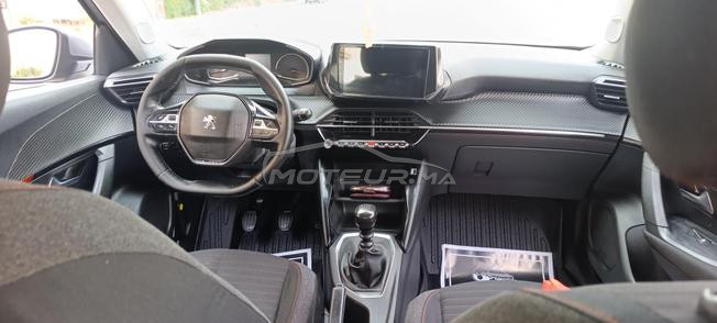 peugeot 2008 modèle Fin 2020 manuel 