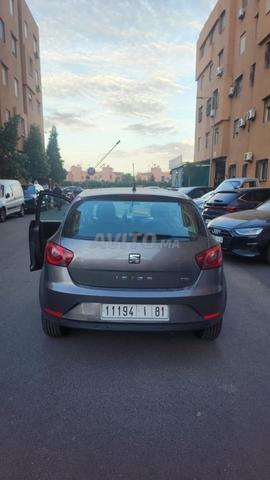 Seat Ibiza Diesel Manuelle 2017 à Casablanca - 2